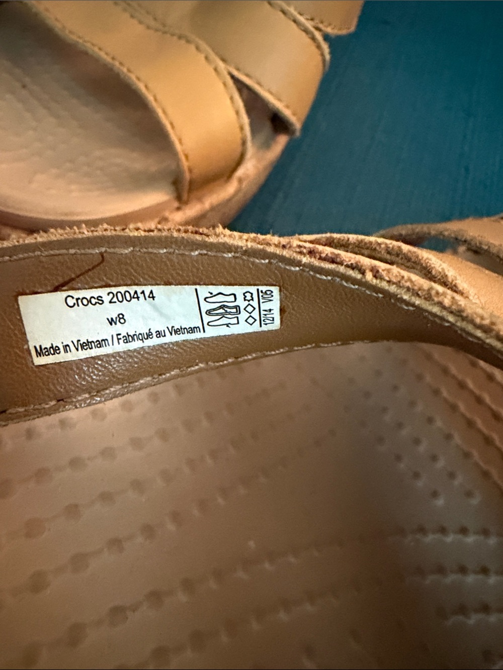 Crocs A-Leigh Wedge Sandals - Picture 6 of 9